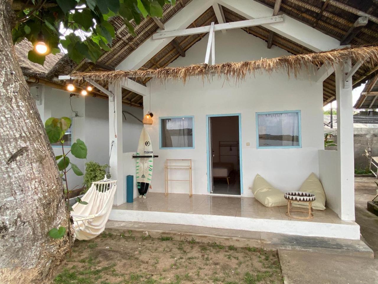 Bumbang Surf Shack Grupuk酒店 外观 照片